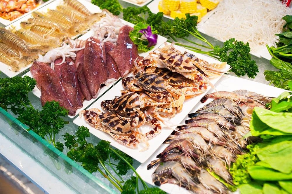 Quầy hải sản tươi sống vô cùng hấp dẫn tại Adobi Buffet (Nguồn: Internet)